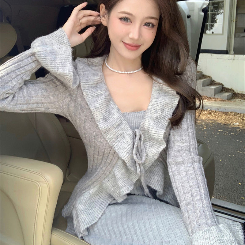 Autumn And Winter Gentle Bell Sleeve Knitted Cardigan