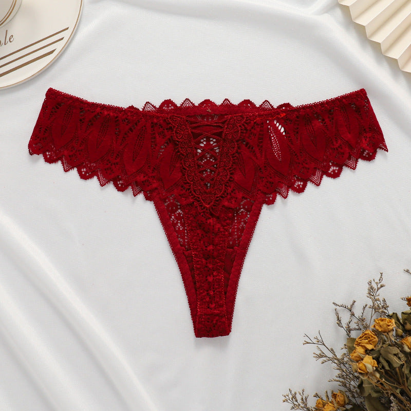 Women's Fashionable Lace Thong Breathable Cross