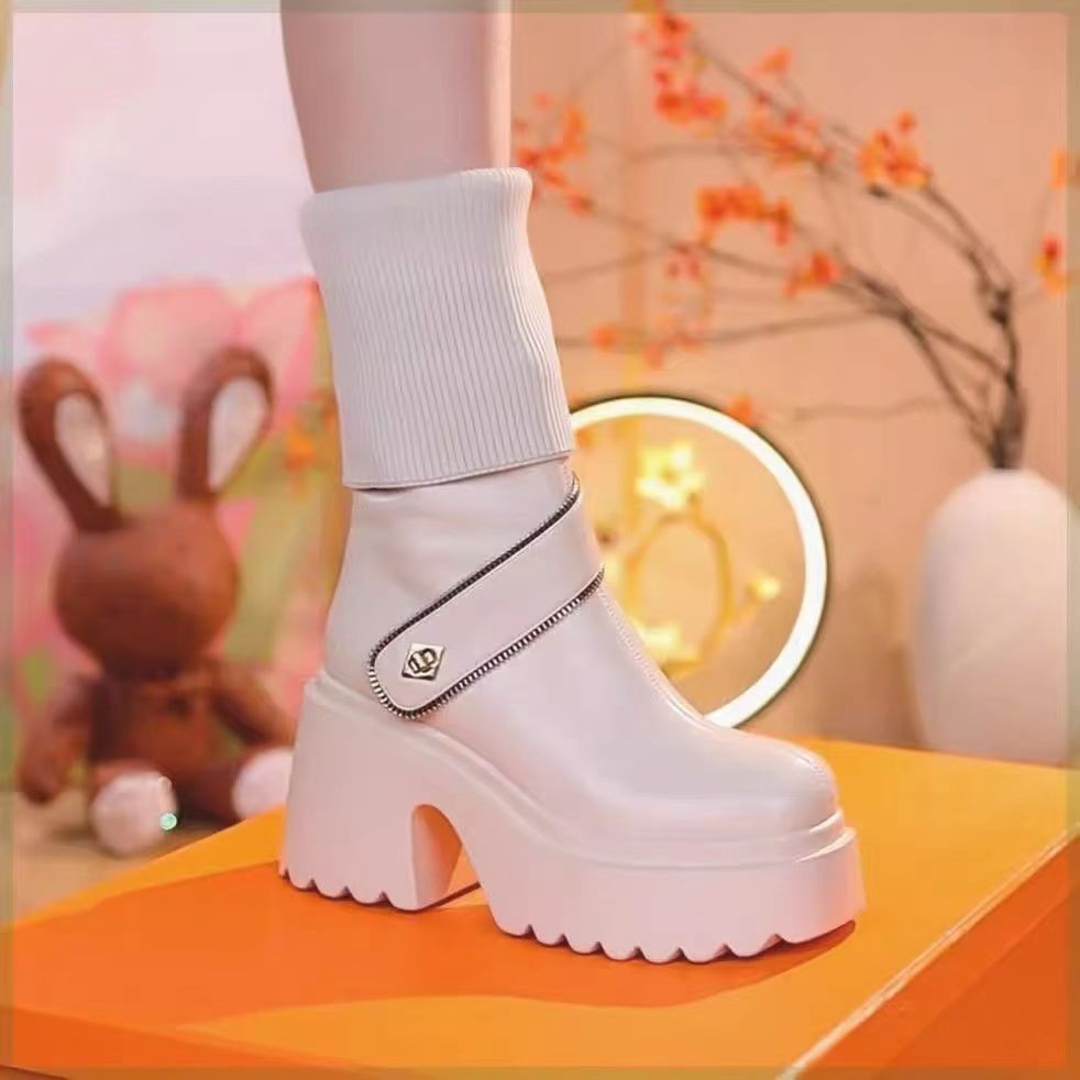 Knitted High-top Round Head Chunky Heel Boots