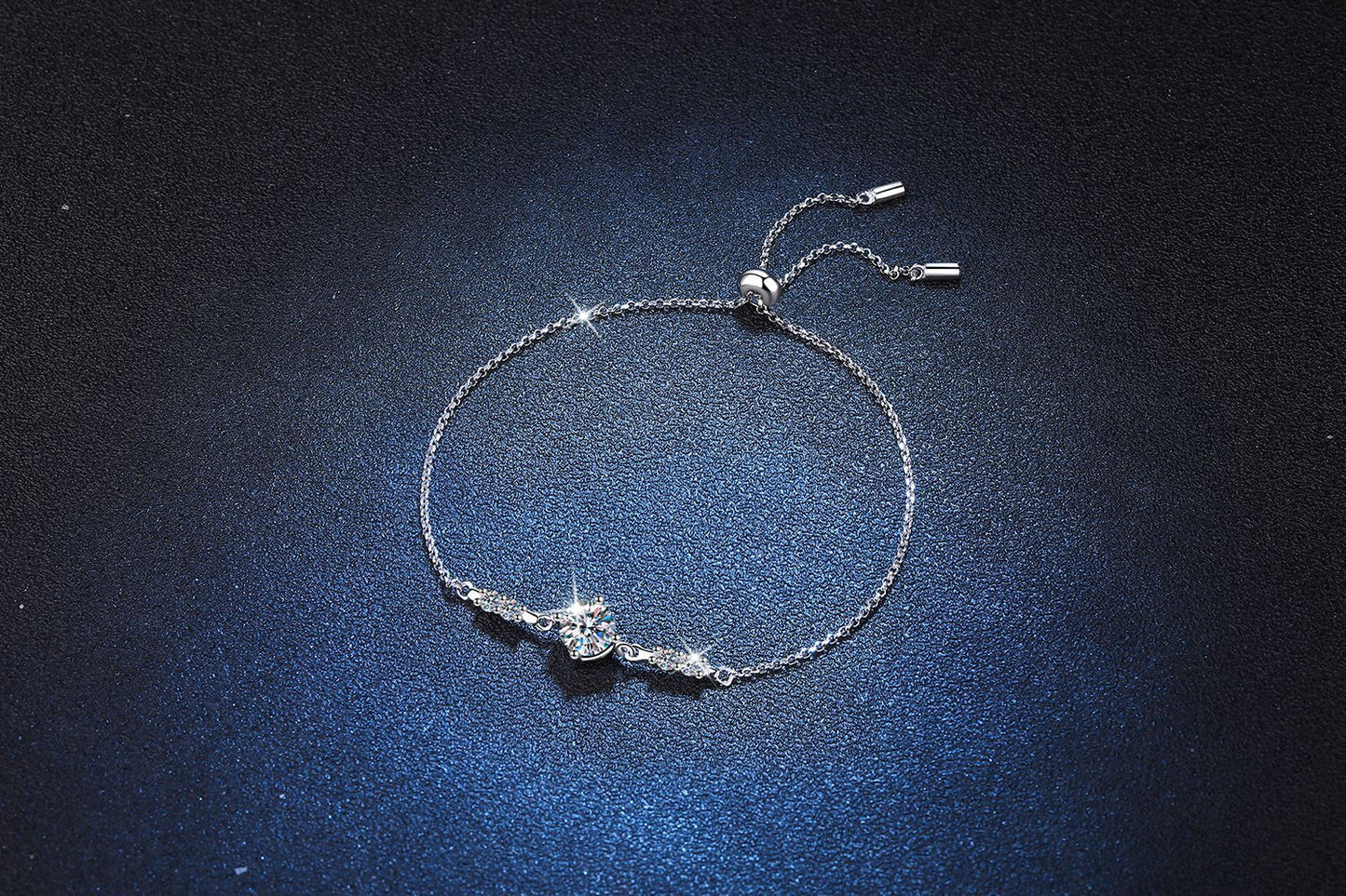 S925 Sterling Silver Classic Style Simple Four-claw Bracelet For Women