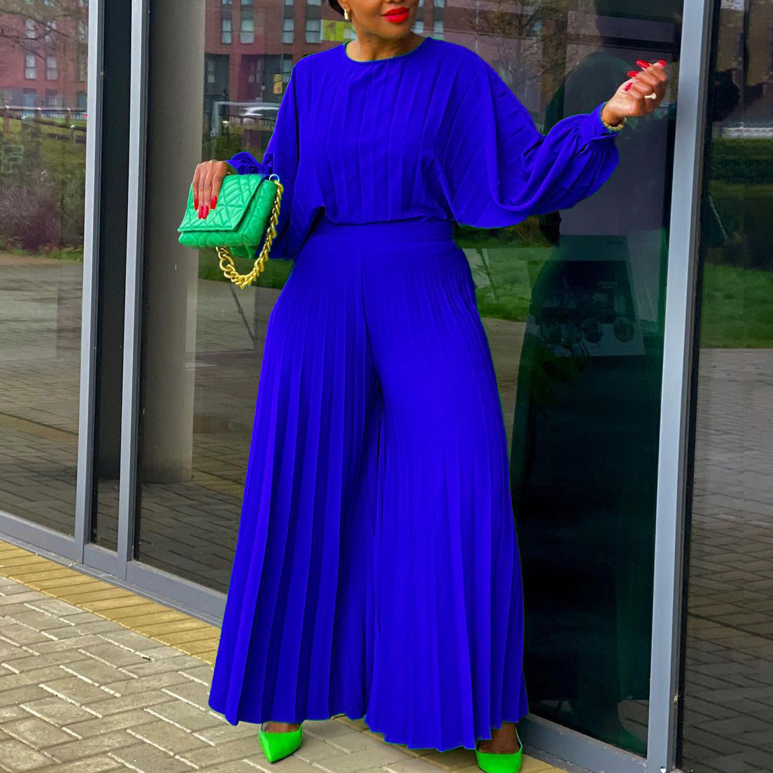 Women's Loose Casual V-neck Batwing Sleeve Pleated Dress