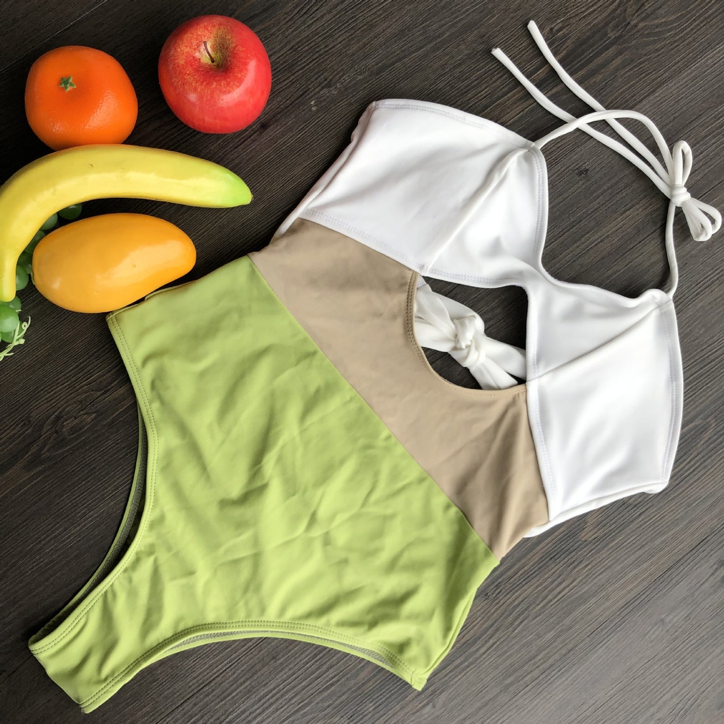 Sexy swimsuit with stitching one-piece bikini