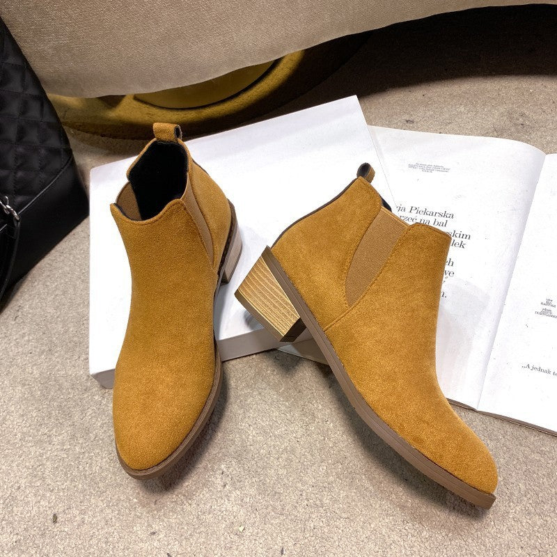 Plus Size Pointed Toe Chunky Heel Side Zip Martin Boots