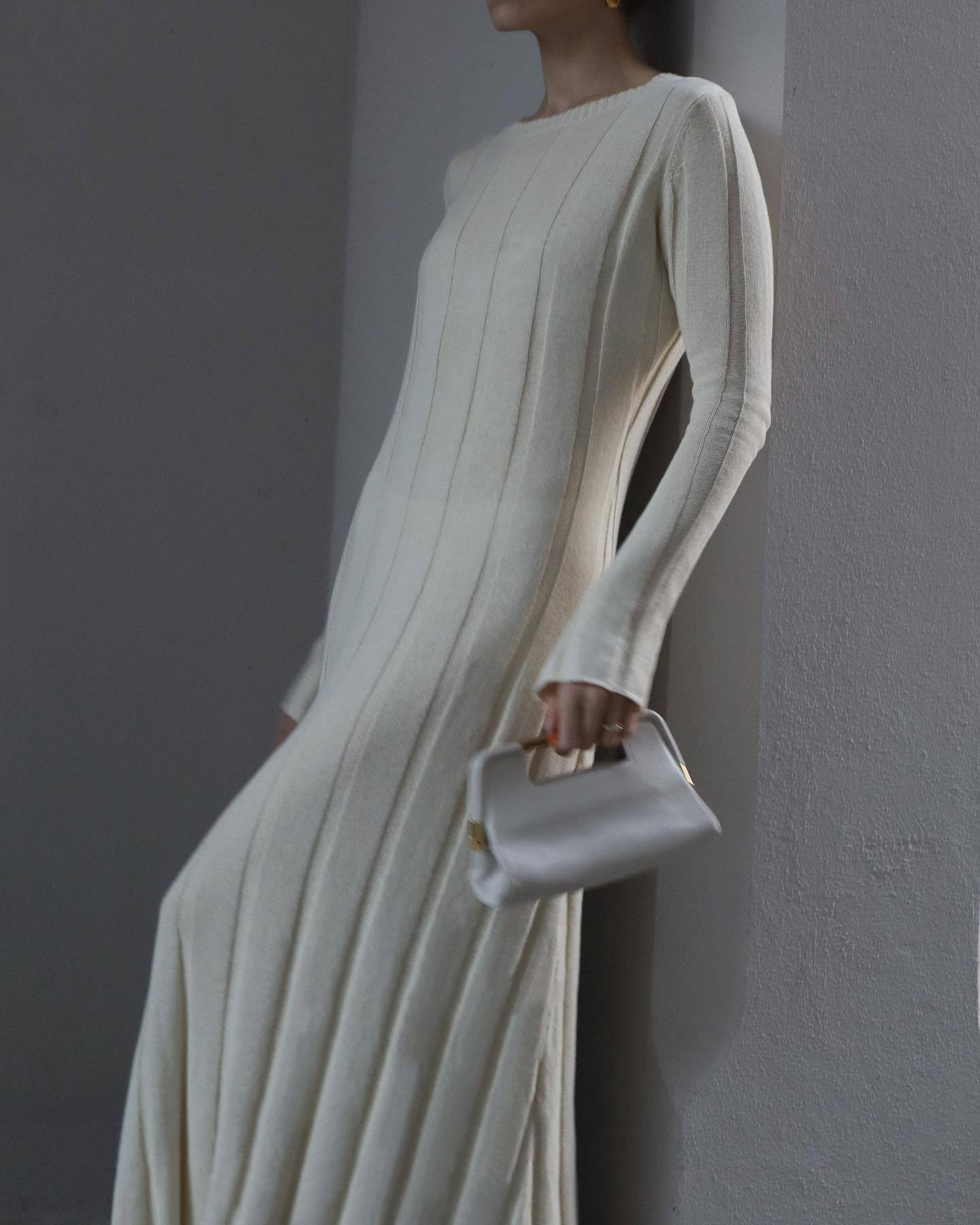 Round-neck Long Knitted Dress Solid Color Women