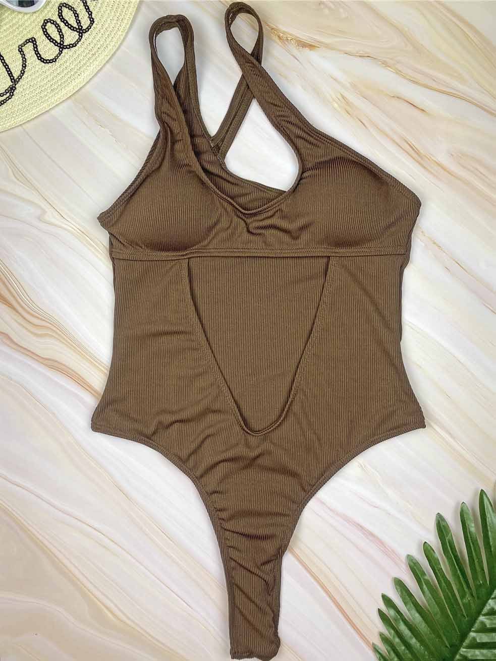 Sexy One-Shoulder Swimsuit