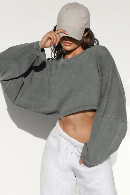 Round Neck Sweater Short Sports Bottoming Shirt
