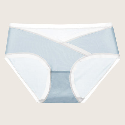 Women's Fashion Simple Quick-drying Breathable Low Waist Triangle Shorts