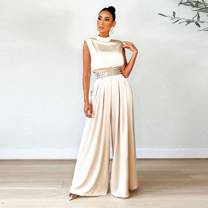 Women's Sleeveless Fitted Waist Jumpsuit