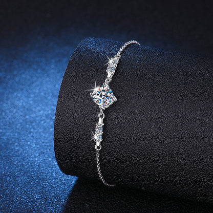 S925 Sterling Silver Classic Style Simple Four-claw Bracelet For Women