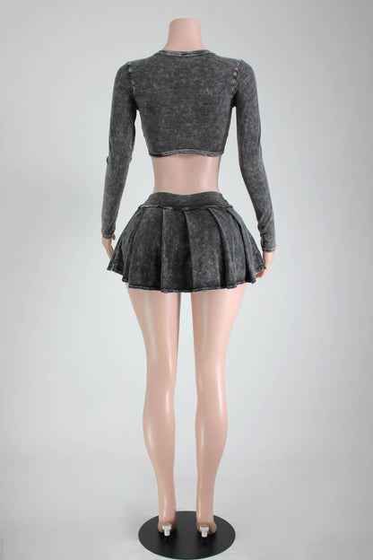 MINERAL WASH BUCKLE TOP & PLEATED SKIRT SET